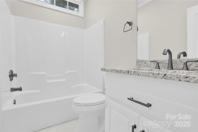 6520 White Pine Lane, Charlotte, NC 28262