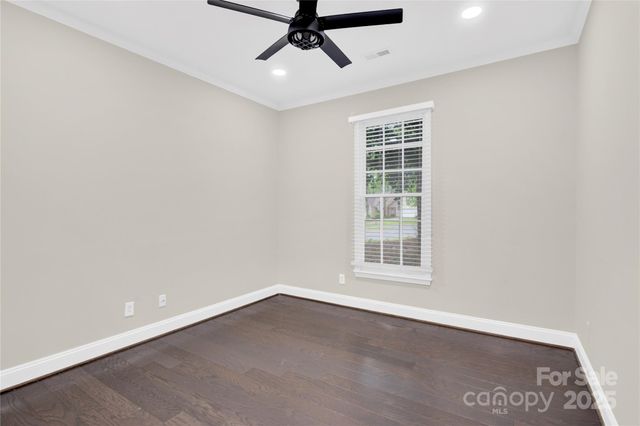 6520 White Pine Lane, Charlotte, NC 28262