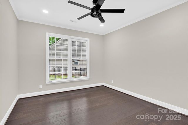 6520 White Pine Lane, Charlotte, NC 28262