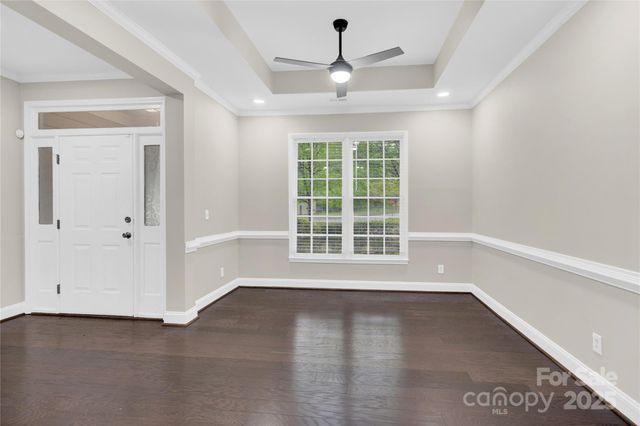 6520 White Pine Lane, Charlotte, NC 28262