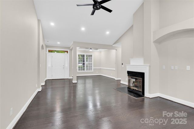 6520 White Pine Lane, Charlotte, NC 28262