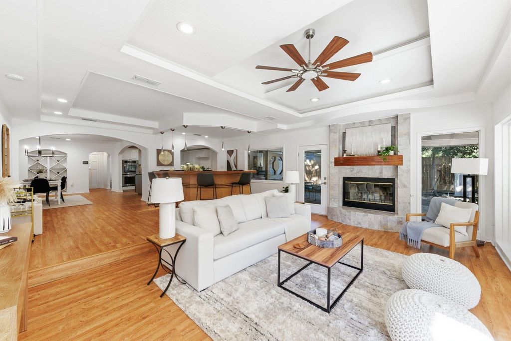 6701 Lexington RD, Austin, TX 78757