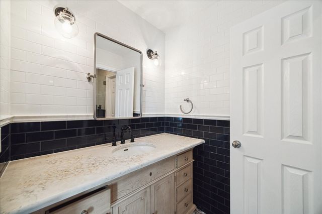 4303 Pensacola Oaks Lane, Sugar Land, TX 77479