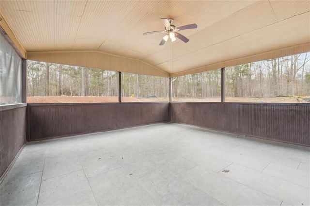295 River Walk Farm Parkway, Covington, GA 30014