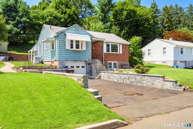 83 Jacobs Terrace, Middletown, CT 06457