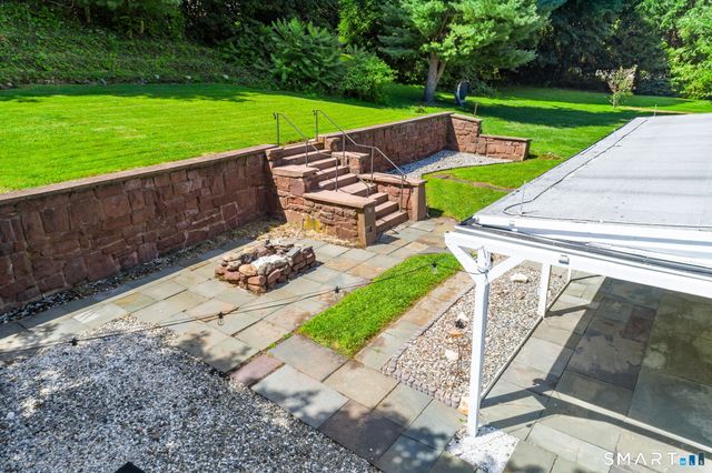 83 Jacobs Terrace, Middletown, CT 06457