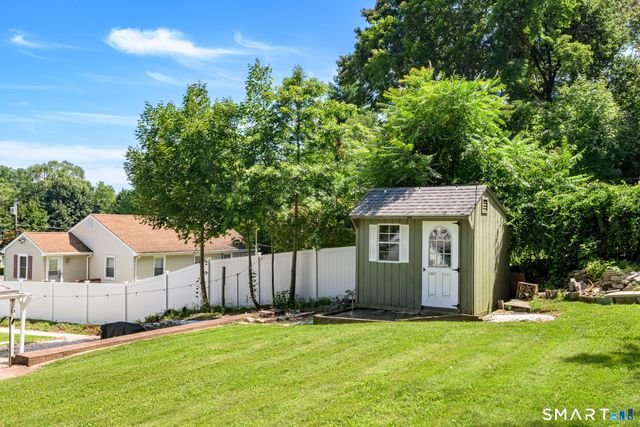 83 Jacobs Terrace, Middletown, CT 06457