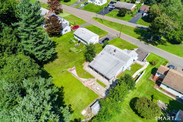 83 Jacobs Terrace, Middletown, CT 06457
