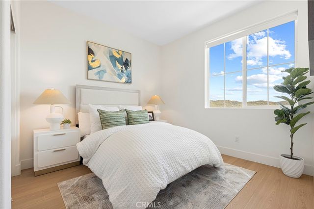202 Heartland Way, Rancho Mission Viejo, CA 92694
