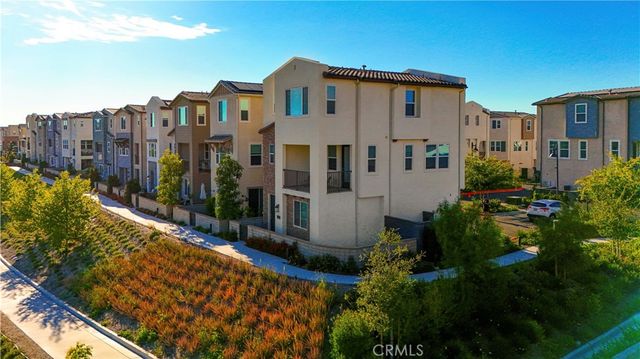 202 Heartland Way, Rancho Mission Viejo, CA 92694