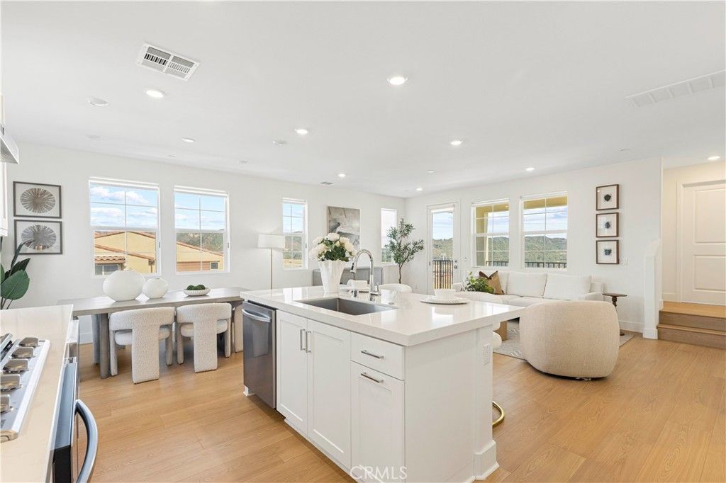 Image 16 of property listing at 202 Heartland Way, Rancho Mission Viejo, CA 92694