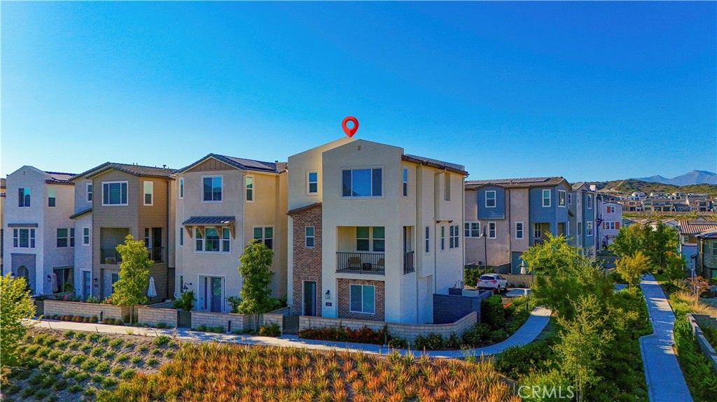 Image 2 of property listing at 202 Heartland Way, Rancho Mission Viejo, CA 92694