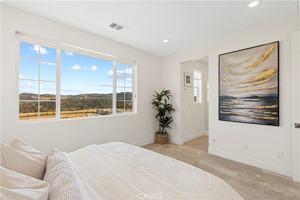 Image 38 of property listing at 202 Heartland Way, Rancho Mission Viejo, CA 92694