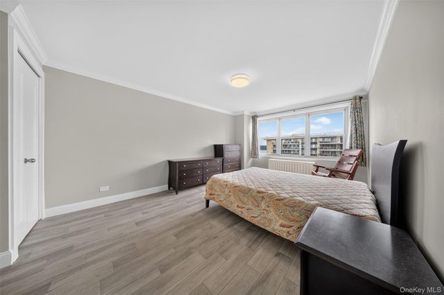 18-05 215th Street 16H, Bayside, NY 11360