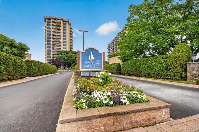 18-05 215th Street 16H, Bayside, NY 11360