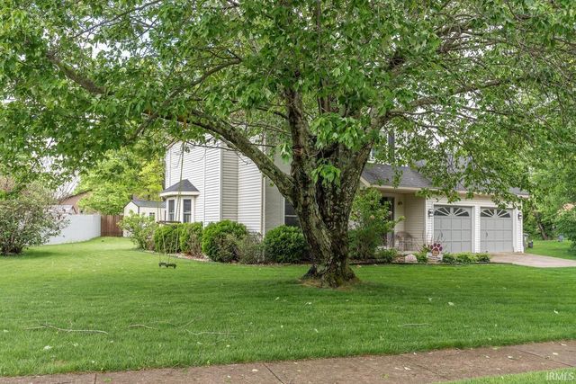 1020 S Gentry Court, Bloomington, IN 47401