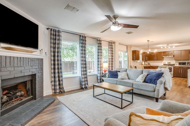 2201 Northway, Denton, TX 76207