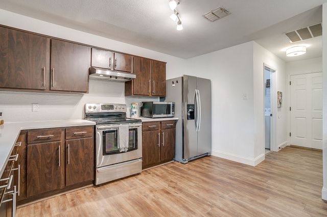 2201 Northway, Denton, TX 76207