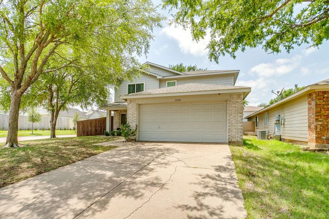 2201 Northway, Denton, TX 76207