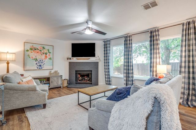 2201 Northway, Denton, TX 76207