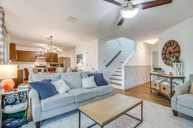 2201 Northway, Denton, TX 76207