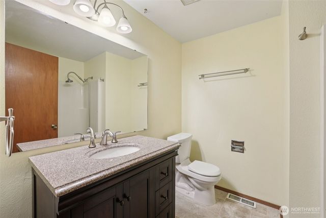 11208 SE 234th Street, Kent, WA 98031