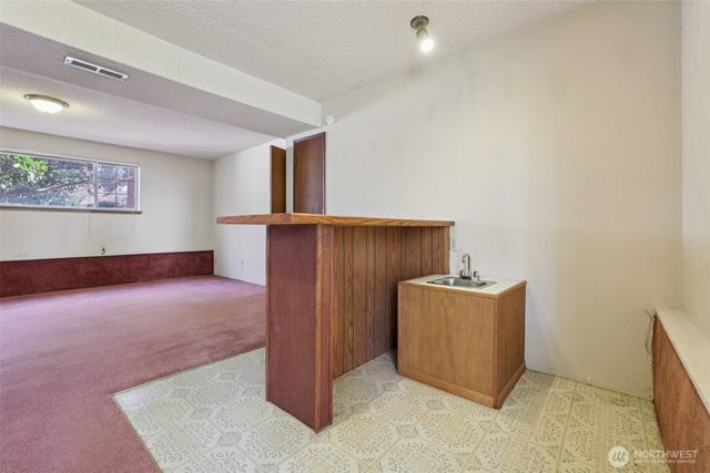 11208 SE 234th Street, Kent, WA 98031