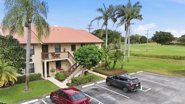 4542 Lucerne Lakes Boulevard E 206, Lake Worth, FL 33467