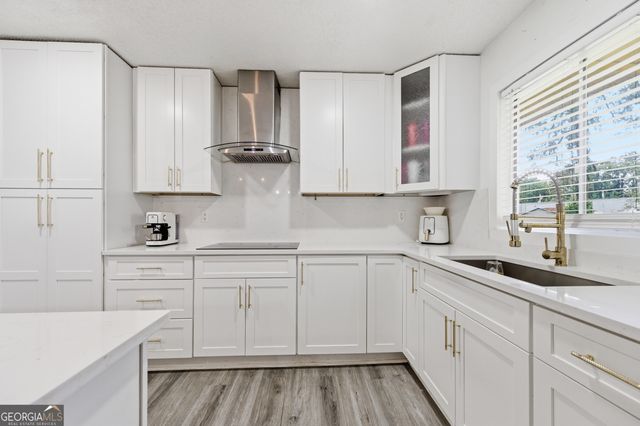 311 W Downing Court, Jonesboro, GA 30238