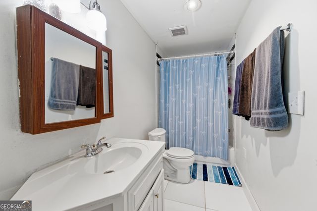 311 W Downing Court, Jonesboro, GA 30238
