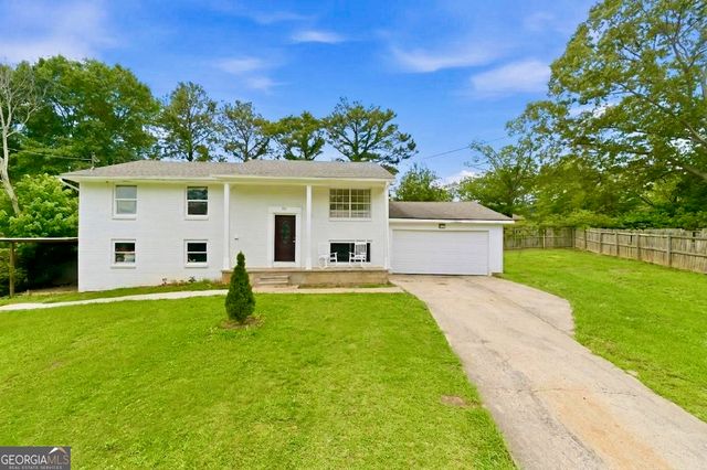 311 W Downing Court, Jonesboro, GA 30238