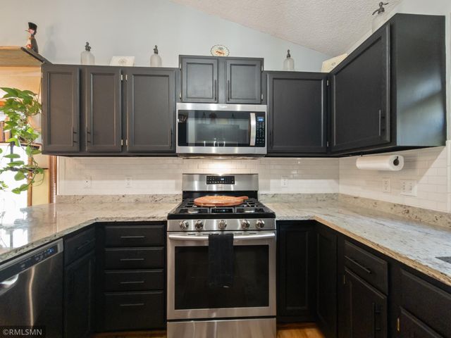 12933 Quentin Avenue S, Savage, MN 55378