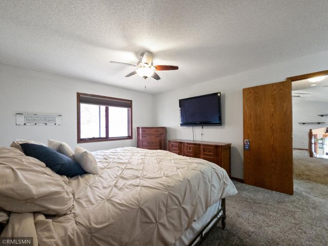 12933 Quentin Avenue S, Savage, MN 55378