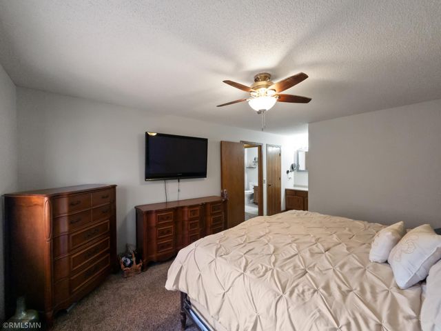 12933 Quentin Avenue S, Savage, MN 55378