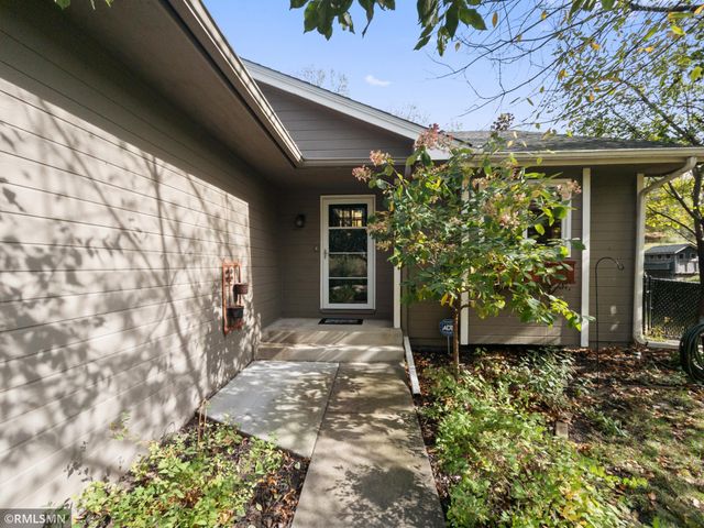12933 Quentin Avenue S, Savage, MN 55378