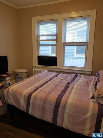 404 6th Street aptA, Newark, NJ 07107