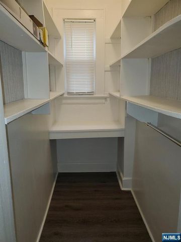 404 6th Street aptA, Newark, NJ 07107