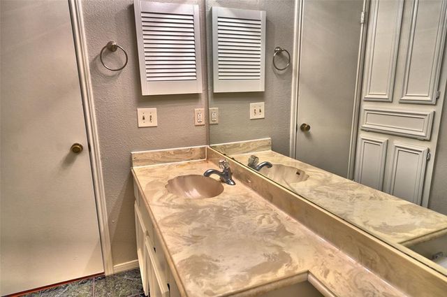 9206 Prairie Trails Drive, Spring, TX 77379