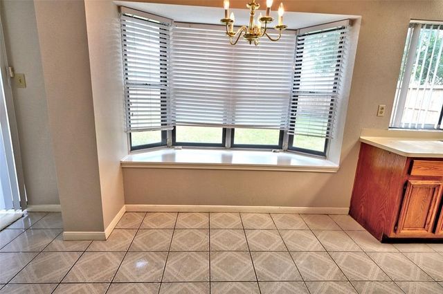 9206 Prairie Trails Drive, Spring, TX 77379