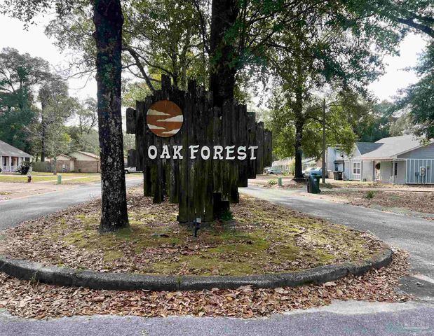 7738 Deborah Dr, Pensacola, FL 32514