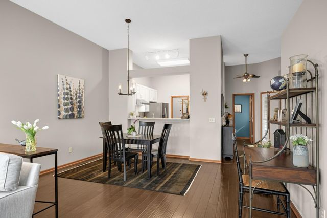 1845 Merlot Curve 1603, Eagan, MN 55122