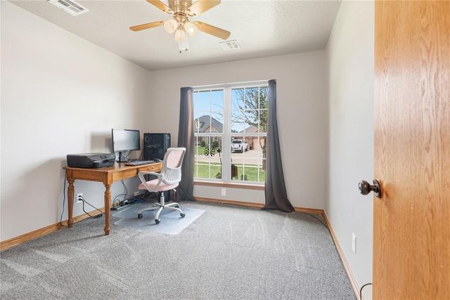 2567 Kadlan Drive, El Reno, OK 73036