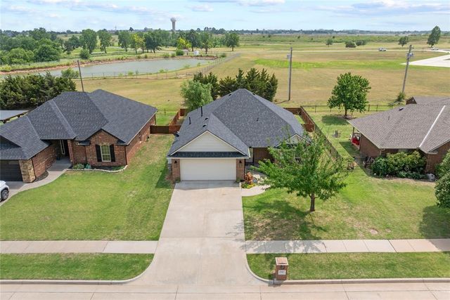2567 Kadlan Drive, El Reno, OK 73036