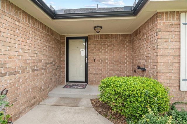 2567 Kadlan Drive, El Reno, OK 73036