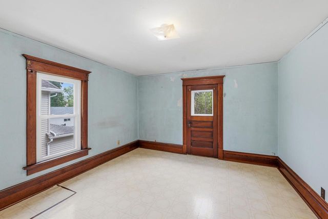 503 E South STREET, Beaver Dam, WI 53916