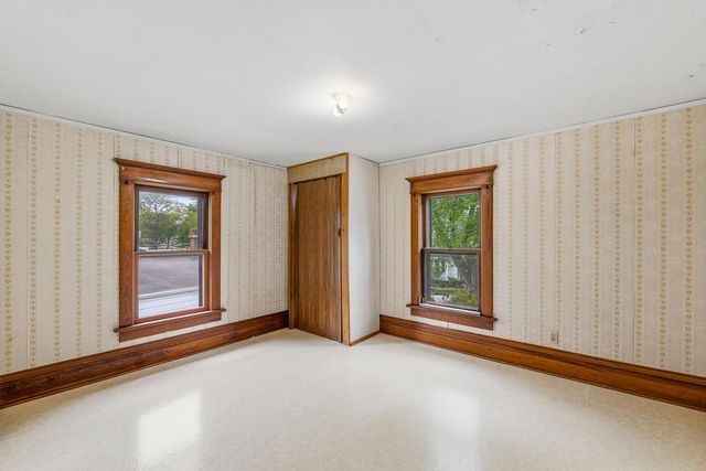 503 E South STREET, Beaver Dam, WI 53916