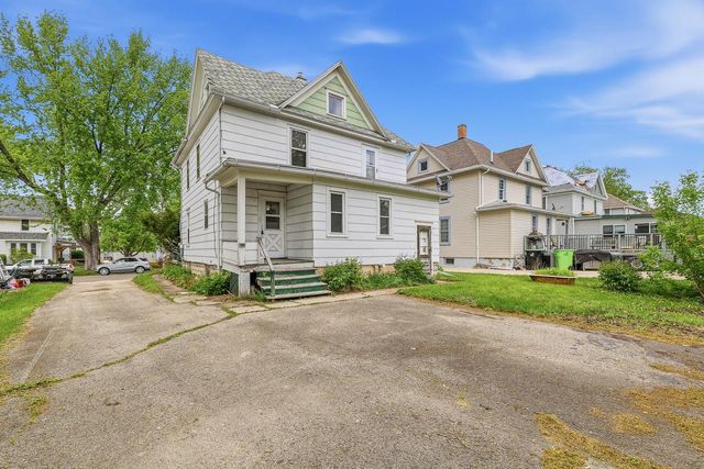 503 E South STREET, Beaver Dam, WI 53916