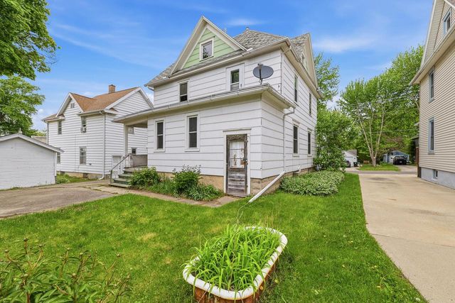 503 E South STREET, Beaver Dam, WI 53916