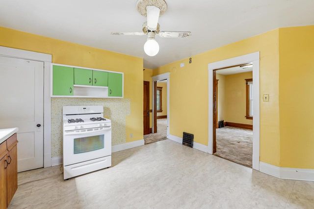 503 E South STREET, Beaver Dam, WI 53916