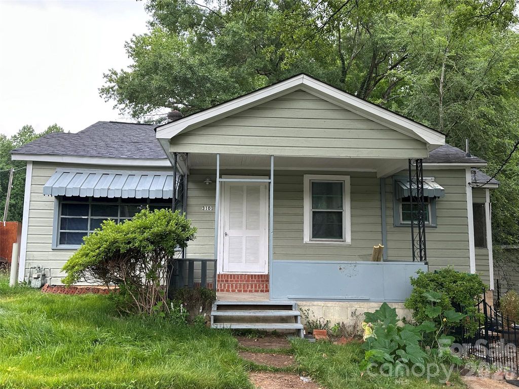 3101 Ridge Avenue, Charlotte, NC 28208